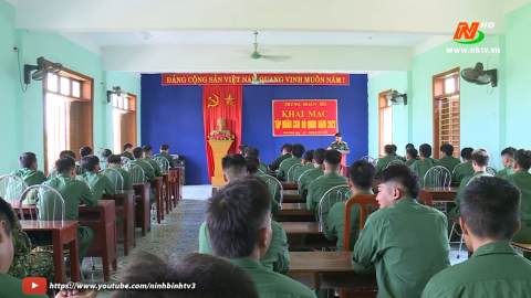 Khai mạc tập huấn c&aacute;n bộ qu&acirc;n nh&acirc;n dự bị