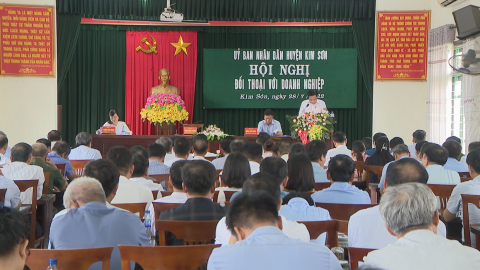 Đối thoại trực tiếp giữa l&atilde;nh đạo huyện Kim Sơn với doanh nghiệp