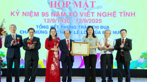 Họp mặt kỷ niệm 95 năm X&ocirc; Viết Nghệ Tĩnh