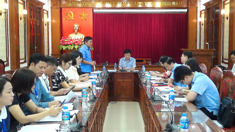 Đo&agrave;n gi&aacute;m s&aacute;t của Thường trực HĐND tỉnh l&agrave;m việc với x&atilde; Hải Hậu