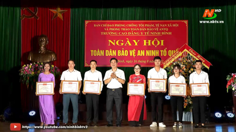 Ng&agrave;y hội to&agrave;n d&acirc;n bảo vệ ANTQ tại Trường Cao đẳng Y tế Ninh B&igrave;nh