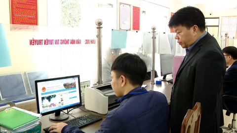 Kh&aacute;nh H&ograve;a đẩy mạnh cải c&aacute;ch h&agrave;nh ch&iacute;nh gắn với chuyển đổi số