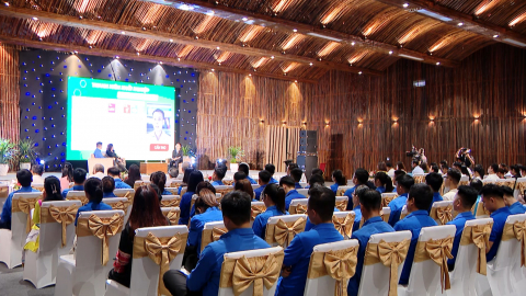 Tọa đ&agrave;m thanh ni&ecirc;n khởi nghiệp v&agrave; n&ocirc;ng nghiệp sinh th&aacute;i