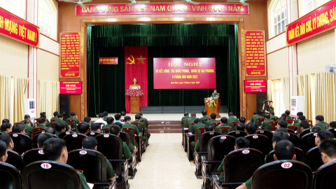 Sơ kết c&ocirc;ng t&aacute;c quốc ph&ograve;ng, qu&acirc;n sự địa phương 6 th&aacute;ng đầu năm