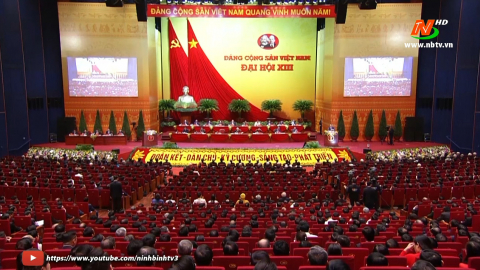 X&acirc;y dựng đội ngũ c&aacute;n bộ-"then chốt của then chốt"