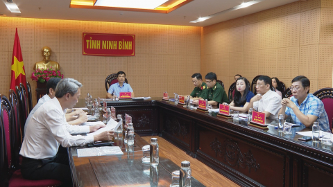Ứng ph&oacute; với &aacute;p thấp nhiệt đới c&oacute; khả năng mạnh l&ecirc;n th&agrave;nh b&atilde;o số 4