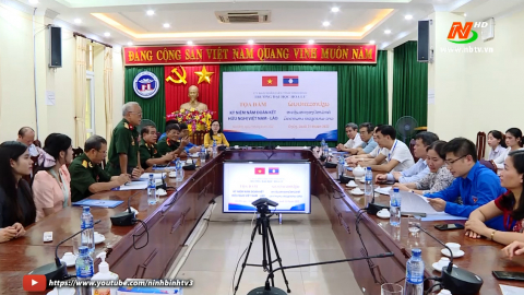 Đại học Hoa Lư tổ chức Giao lưu văn h&oacute;a Việt Nam - L&agrave;o