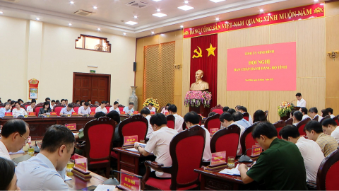 D&acirc;n chủ, tr&aacute;ch nhiệm đ&oacute;ng g&oacute;p x&acirc;y dựng văn kiện Đại hội đại biểu Đảng bộ Tỉnh lần thứ I