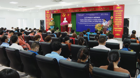 Phát đ&ocirc;̣ng tháng c&ocirc;ng nh&acirc;n và tháng hành đ&ocirc;̣ng v&ecirc;̀ ATVSLĐ năm 2022