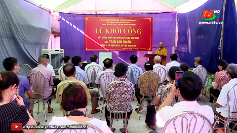 Đồng b&agrave;o c&ocirc;ng gi&aacute;o Kim Sơn thi đua "sống tốt đời, đẹp đạo"