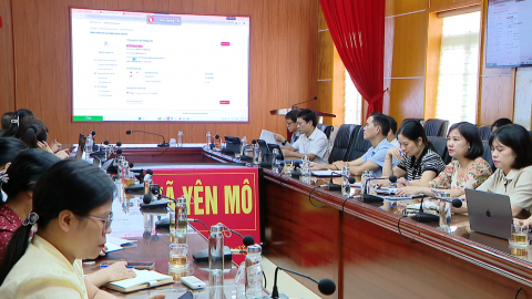 Tập trung triển khai thủ tục h&agrave;nh ch&iacute;nh của đảng tr&ecirc;n m&ocirc;i trường điện tử
