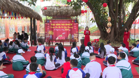 Gi&aacute;o dục trải nghiệm " Vui Tết qu&ecirc; em "