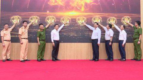 Ra mắt m&ocirc; h&igrave;nh &ldquo;Phường Hoa Lư an to&agrave;n giao th&ocirc;ng&rdquo;