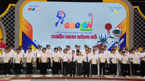 32 đội dự thi V&ograve;ng chung kết Cuộc thi S&aacute;ng tạo Robot Việt Nam - Robocon 2025