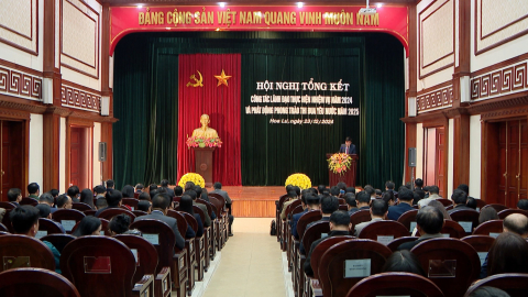 Huyện ủy Hoa Lư tổng kết c&ocirc;ng t&aacute;c l&atilde;nh đạo thực hiện nhiệm vụ năm 2024