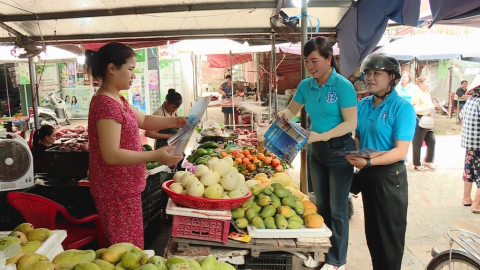 Ninh B&igrave;nh đẩy mạnh tuy&ecirc;n truyền th&aacute;ng BHXH to&agrave;n d&acirc;n