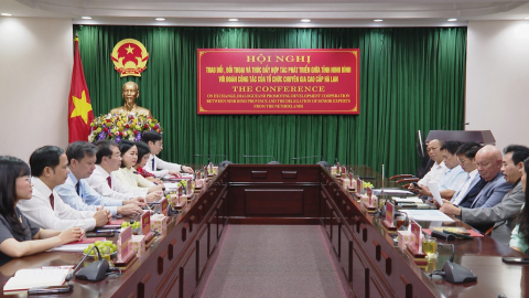 Th&uacute;c đẩy hợp t&aacute;c ph&aacute;t triển giữa tỉnh Ninh B&igrave;nh với Tổ chức chuy&ecirc;n gia cao cấp H&agrave; Lan (PUM)
