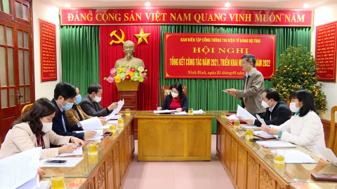 Ban bi&ecirc;n tập cổng th&ocirc;ng tin điện tử Đảng bộ tỉnh triển khai nhiệm vụ năm 2022