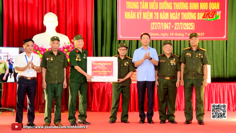 Thăm, tặng qu&agrave; tại Trung t&acirc;m điều dưỡng Thươn binh Nho Quan