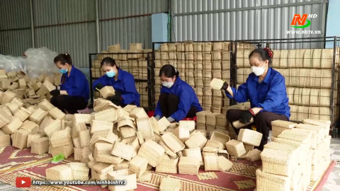 Y&ecirc;n Kh&aacute;nh đẩy mạnh ph&aacute;t triển tiểu thủ c&ocirc;ng nghiệp