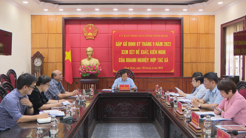 Đồng ch&iacute; Chủ tịch UBND tỉnh gặp gỡ doanh nghiệp định kỳ th&aacute;ng 9
