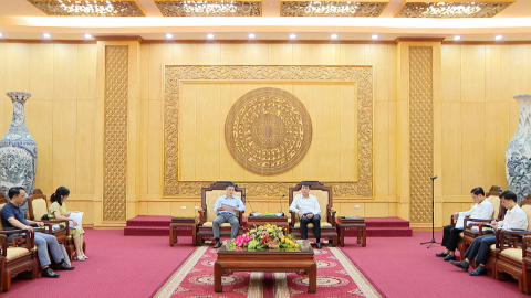 Đồng ch&iacute; B&iacute; thư Tỉnh ủy Trần Huy Tuấn tiếp l&atilde;nh đạo Tập đo&agrave;n VTI 