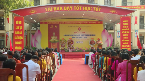 Khai mạc Hội thi gi&aacute;o vi&ecirc;n dạy giỏi cấp THPT năm học 2024-2025