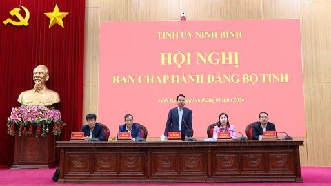 Hội nghị Ban Chấp h&agrave;nh Đảng bộ tỉnh