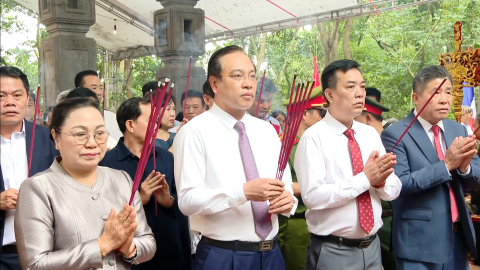 Vun đắp t&igrave;nh hữu nghị, thắt chặt hợp t&aacute;c giữa Ninh B&igrave;nh với c&aacute;c địa phương của L&agrave;o