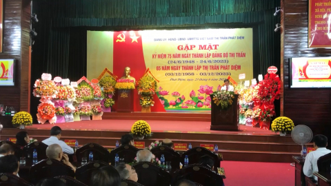 Gặp mặt kỷ niệm 75 năm th&agrave;nh lập Đảng bộ thị trấn Ph&aacute;t Diệm