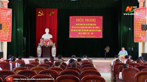Đại biểu HĐND tỉnh tiếp x&uacute;c cử tri xấ Kh&aacute;nh Cường huyện Y&ecirc;n Kh&aacute;nh