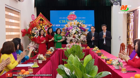 Đồng ch&iacute; Ph&oacute; B&iacute; thư Thường trực Tỉnh ủy thăm, ch&uacute;c mừng Hội Li&ecirc;n hiệp Phụ nữ tỉnh nh&acirc;n Ng&agrave;y Quốc tế Phụ nữ 8/3