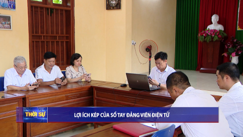 Lợi &iacute;ch k&eacute;p của Sổ tay Đảng vi&ecirc;n điện tử