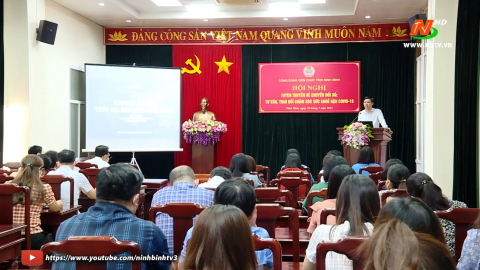 C&ocirc;ng đo&agrave;n Vi&ecirc;n chức tỉnh tuy&ecirc;n truyền về x&acirc;y dựng ch&iacute;nh quyền điện tử v&agrave; chuyển đổi số