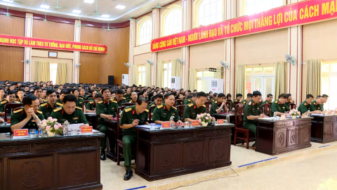 Sơ kết c&ocirc;ng t&aacute;c quốc ph&ograve;ng, qu&acirc;n sự địa phương 6 th&aacute;ng đầu năm 2025