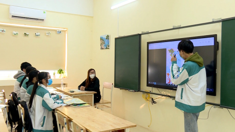 Ng&ocirc;i trường c&oacute; nhiều học sinh được quỹ KHKT Đinh Bộ Lĩnh vinh danh