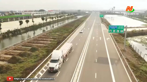 Hội nghị trực tuyến triển khai thực hiện Dự &aacute;n đầu tư x&acirc;y dựng đường bộ cao tốc Bắc &ndash; Nam ph&iacute;a Đ&ocirc;ng