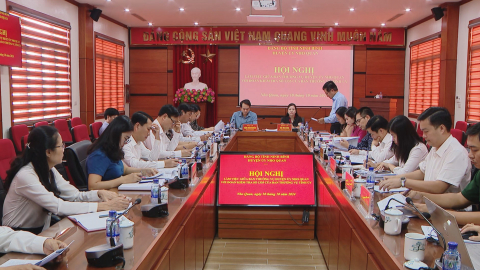 Đo&agrave;n kiểm tra của Ban Thường vụ Tỉnh ủy l&agrave;m việc với Ban Thường vụ Huyện ủy Nho Quan