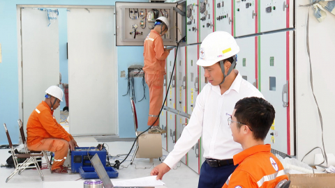 Điện lực Ninh B&igrave;nh với c&aacute;c c&ocirc;ng tr&igrave;nh ch&agrave;o mừng Đại hội đại biểu Đảng bộ tỉnh