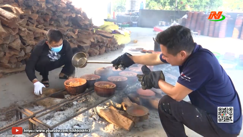 Nghề kho c&aacute; Tết ở l&agrave;ng Vũ Đại