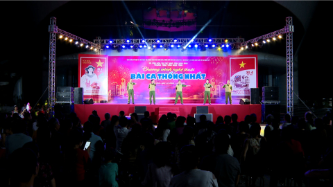 Chương tr&igrave;nh nghệ thuật  "B&agrave;i ca thống nhất"