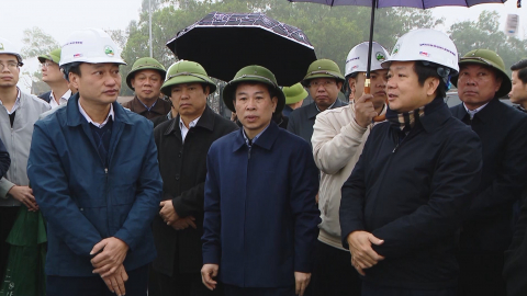 Đồng ch&iacute; Chủ tịch UBND tỉnh thăm, kiểm tra, động vi&ecirc;n sản xuất đầu xu&acirc;n Ất Tỵ 2025