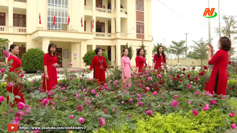 Phụ nữ Ninh B&igrave;nh s&ocirc;i nổi hưởng ứng "Tuần lễ &Aacute;o d&agrave;i 2022"