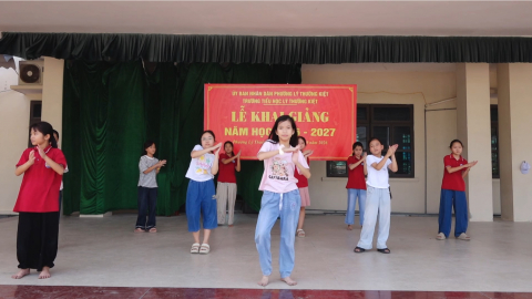 C&aacute;c trường tiểu học sẵn s&agrave;ng cho lễ khai giảng năm học mới