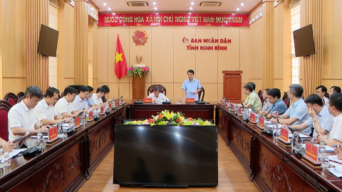 Tổ Gi&aacute;m s&aacute;t của Ủy ban Kiểm tra Trung ương l&agrave;m việc tại Ninh B&igrave;nh về th&aacute;o gỡ c&aacute;c dự &aacute;n tồn đọng, k&eacute;o d&agrave;i