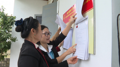 Ph&aacute;t huy vai tr&ograve; Hội phụ nữ trong c&ocirc;ng t&aacute;c bầu cử