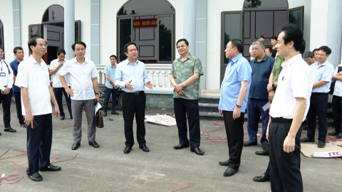 Kiểm tra c&ocirc;ng t&aacute;c chuẩn bị c&aacute;c điều kiện cho việc vận h&agrave;nh đơn vị h&agrave;nh ch&iacute;nh cấp x&atilde; mới