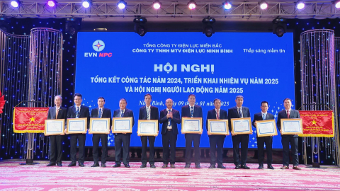 C&ocirc;ng ty Điện lực Ninh B&igrave;nh triển khai nhiệm vụ năm 2025