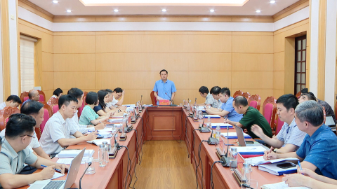 Hội nghị nghe b&aacute;o c&aacute;o phương &aacute;n quy hoạch chung Khu kinh tế Ninh Cơ 