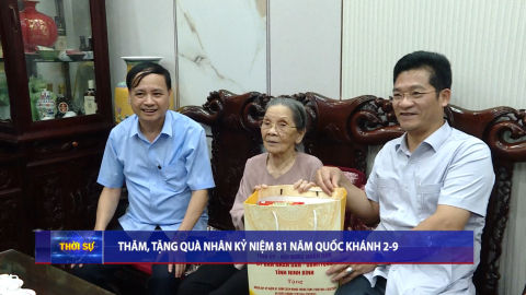  Thăm, tặng qu&agrave; nh&acirc;n kỷ niệm 81 năm Quốc kh&aacute;nh 2-9